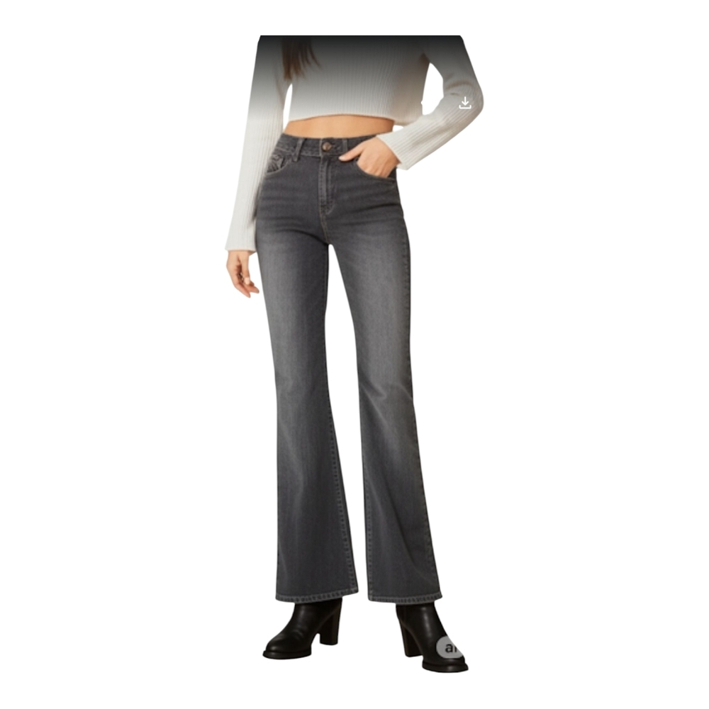 NEW L.L. Bean Favorite Jeans Size 4 Reg 28 X 32 Stretch